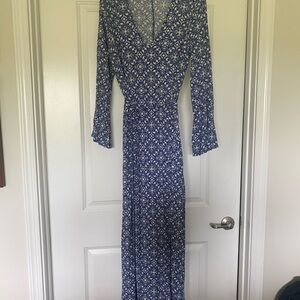 Long Sleeve Blue and White Floral Maxi Dress